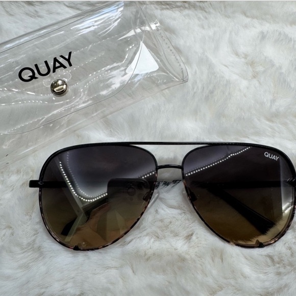 Quay High Key - Picture 1 of 3
